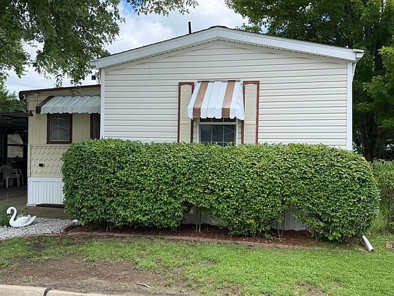 3rd image of 1352 13th St #1352