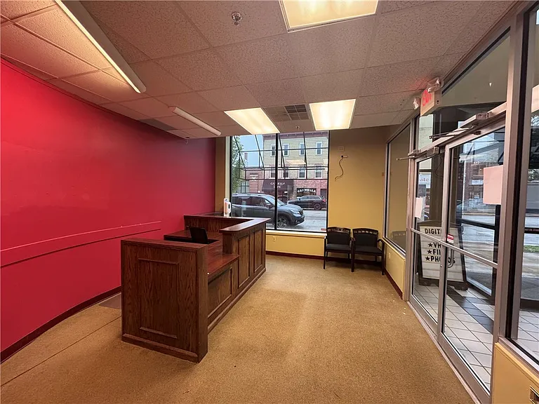 665 Philadelphia St #100 — Photo 2