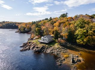 83 Summer St, Hampden, ME 04444