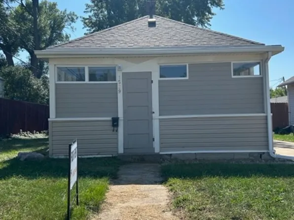 1529 E 8th St, Sioux Falls, SD 57103