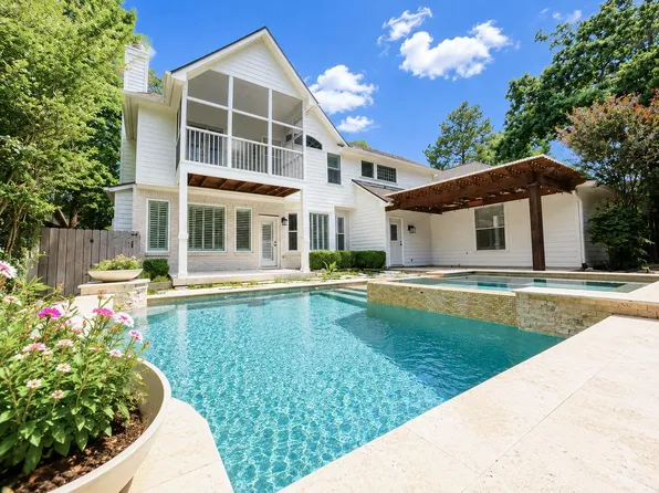 18 Doeskin Pl, Spring, TX 77382