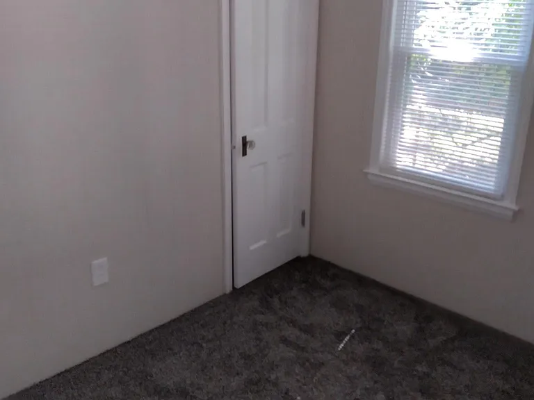 22933 Power Rd — Photo 16