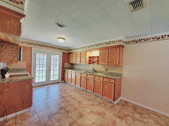 3rd image of 2111 County Road 555