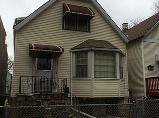 1906 W Wellington Ave, Chicago, IL 60657