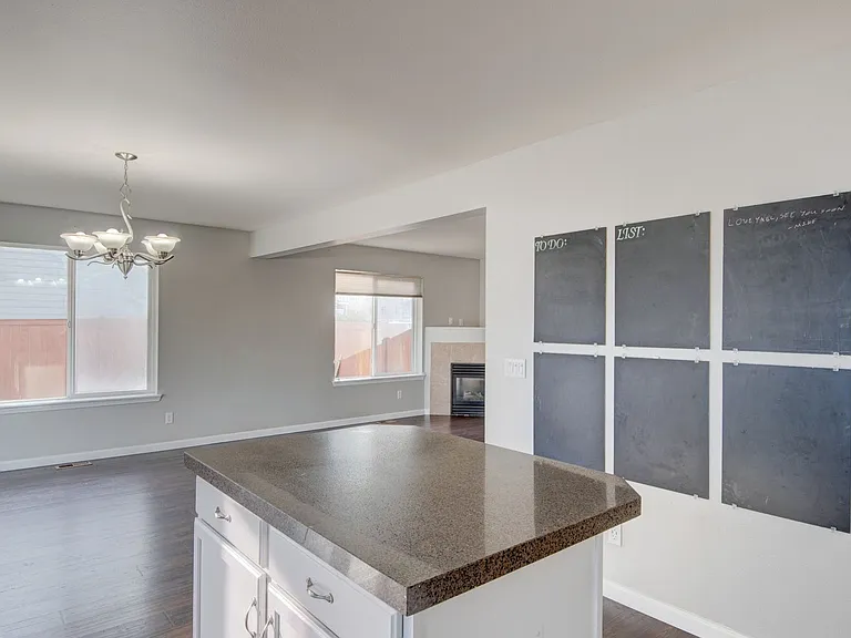 1443 SW Stremler Dr — Photo 5
