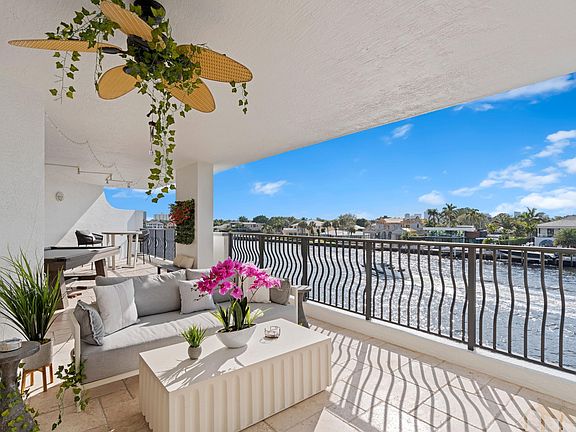 4th image of 615 Bayshore Drive #303