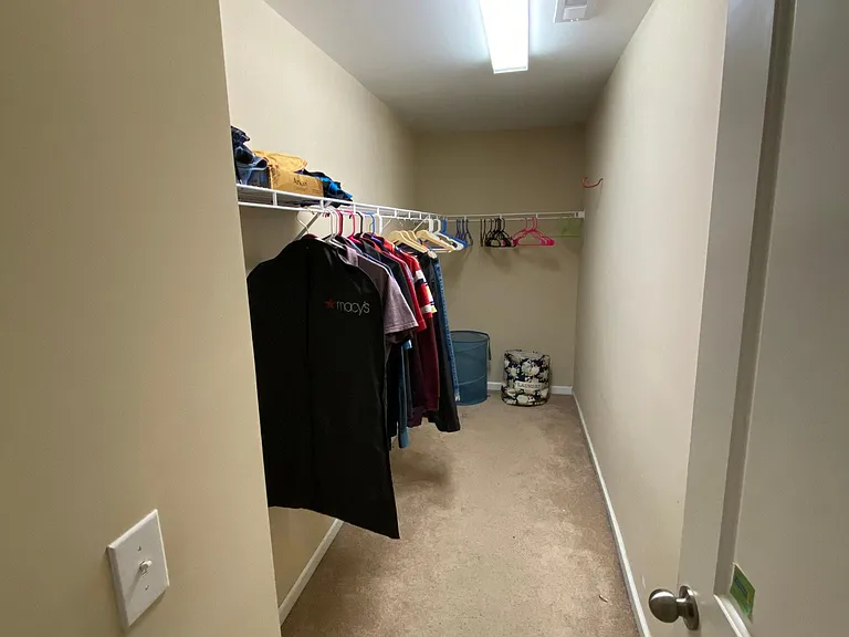 4190 Hammond Bridge Dr — Photo 12
