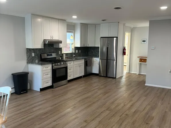 (undisclosed Address), Toms River, NJ 08755