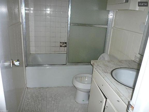 4Bathroom