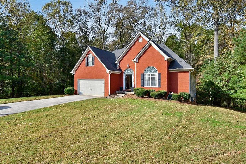 1040 Grace Marie Ln photo 1