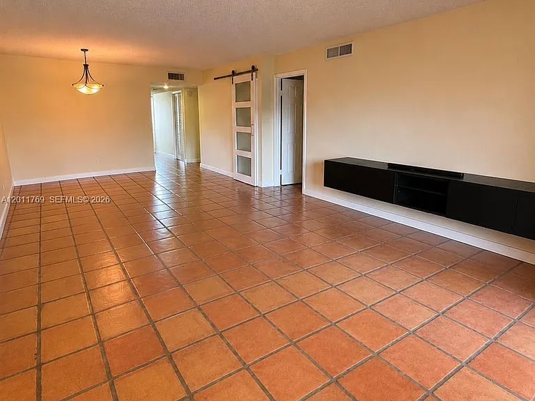 286 Racquet Club Rd #204 — Photo 10