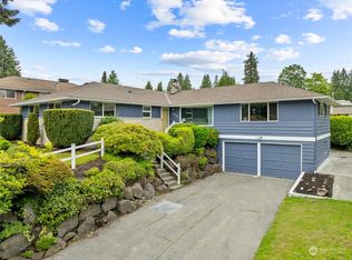 10616 NE 194th St, Bothell, WA 98011