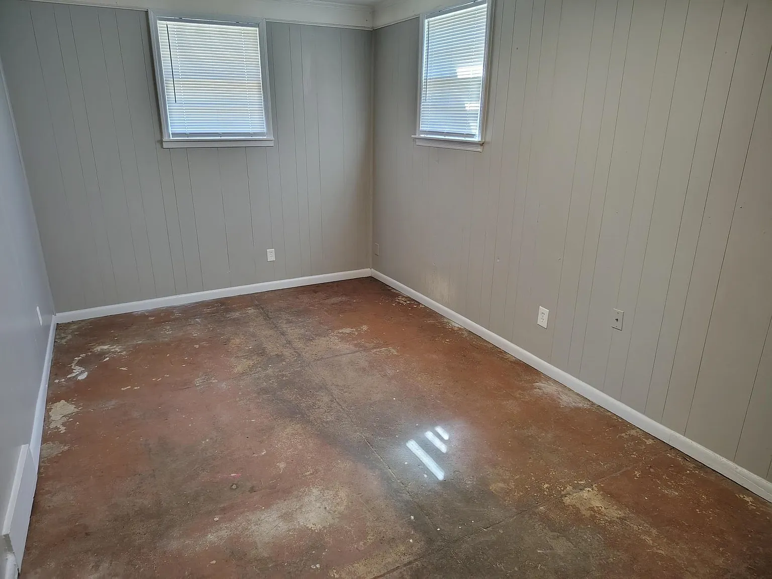 3 bed, 1.5 bath, 1277 sqft, $1,095 — Photo 2