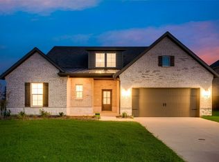 216 Aero Vista Dr, Caddo Mills, TX 75135