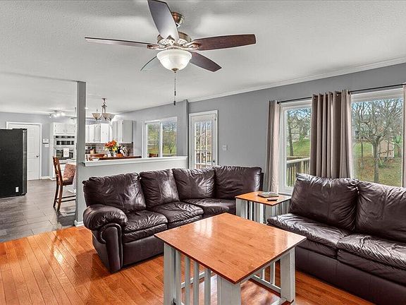 4th image of 10036 Double Tree Rd