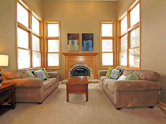 5th image of 575 Sibley Ct