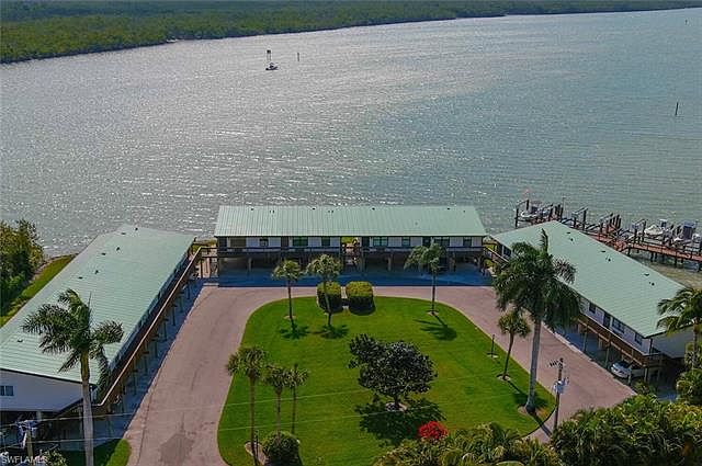 1st image of 611 Palm Dr #G-35