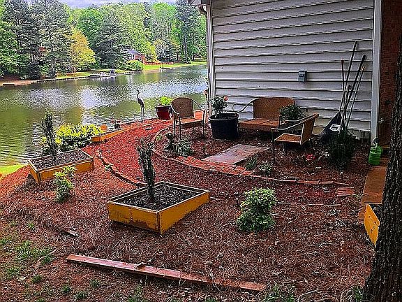 5th image of 3304 Haverhill Ct SE