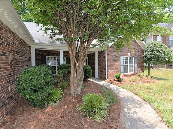 3rd image of 8116 Marett Ct