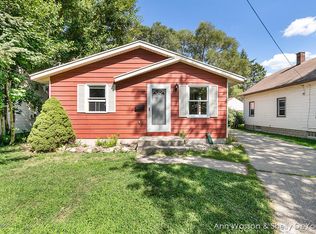 4546 Wilkshire Ave SW, Wyoming, MI 49548