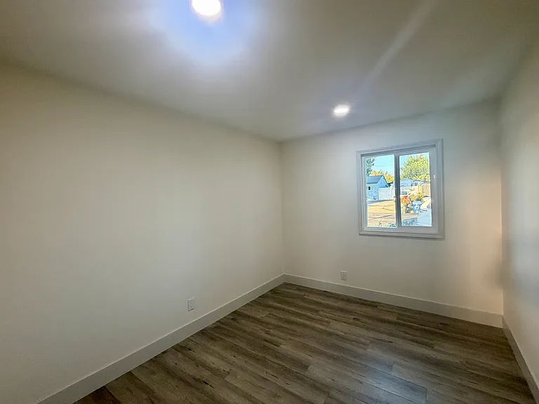 5505 N Traymore Ave — Photo 5