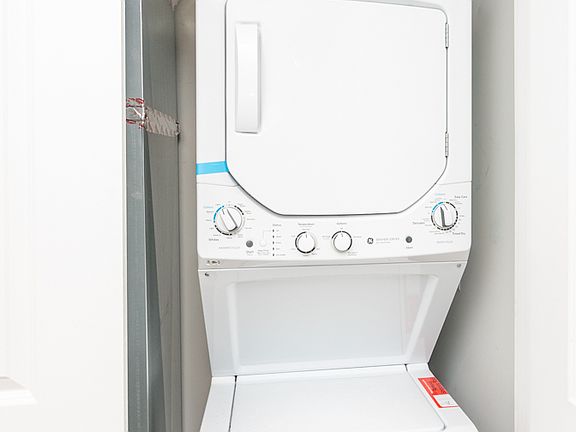 5th image of 4409 N Seeley Ave APT 3B