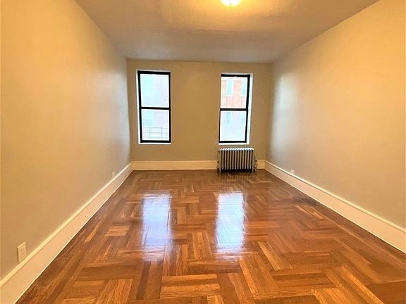 5th image of 4016 Carpenter Ave APT 5D