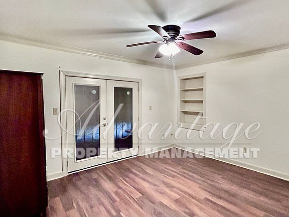 2nd image of 3607 Highland Park Pl