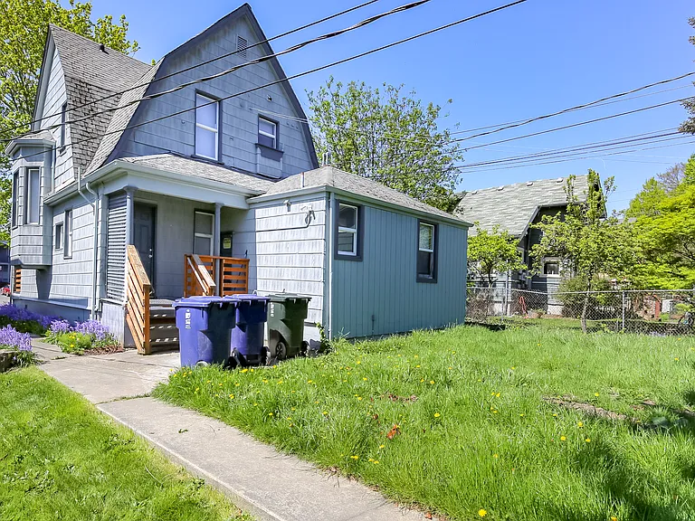 3719 S Thompson Ave #2 — Photo 5