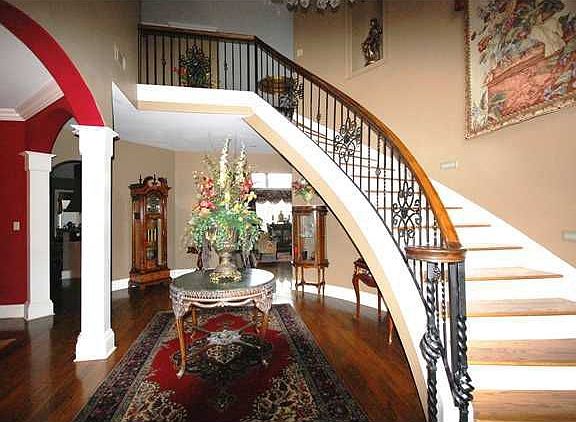 2nd image of 3228 Wedge Hill Cv