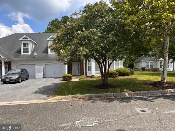 303 Dunnville Pl, Upper Marlboro, MD 20774