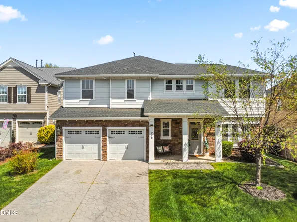 716 Pierside Dr, Cary, NC 27519