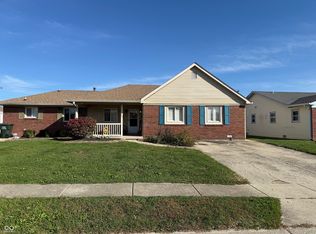 235/237-237 Gaslite Ln, Greenfield, IN 46140