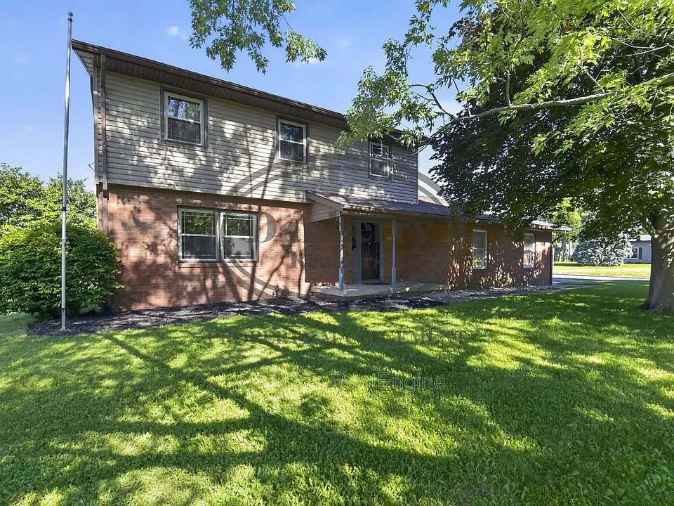 3018 Gleneagle Dr