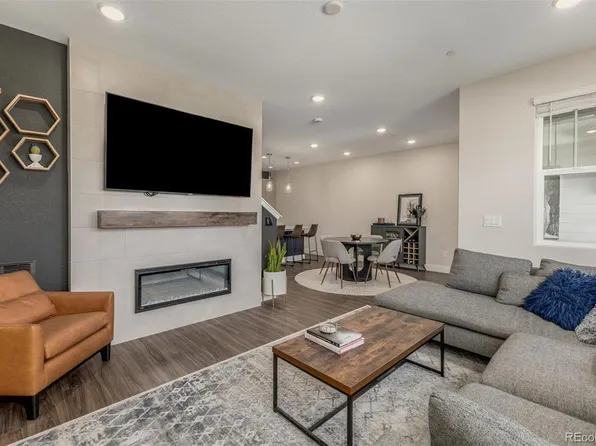 2563 W 69th Pl, Denver, CO 80221