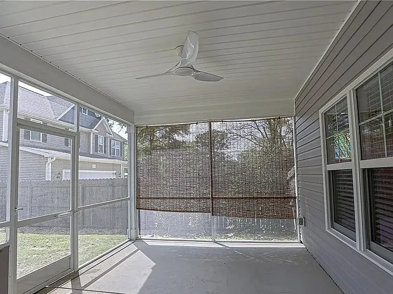 1223 Morgan St — Photo 4