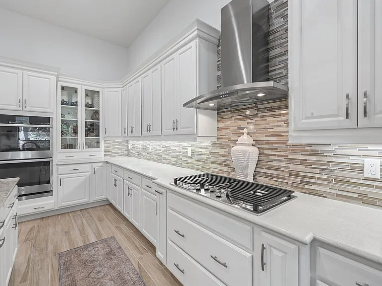 9368 Cantal Cir E — Photo 3