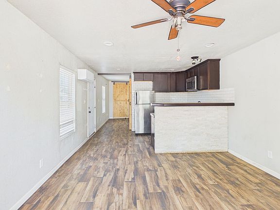 5th image of 313 SW 35th Ave #A