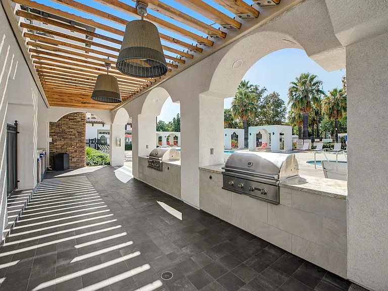 Solamonte Apartments — Photo 13