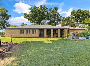 2802 Willow Oak Rd, Gladewater, TX 75647