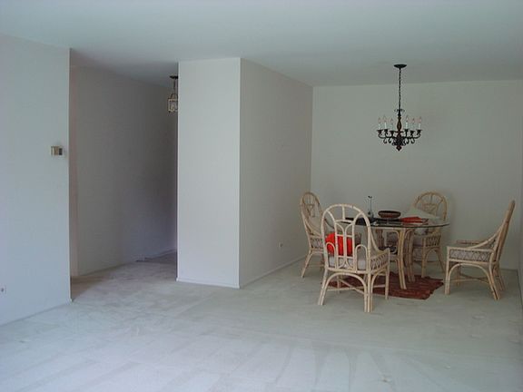 4th image of 1101 S Hunt Club Dr APT 406