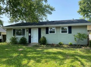 806 Mohican Dr, Loveland, OH 45140