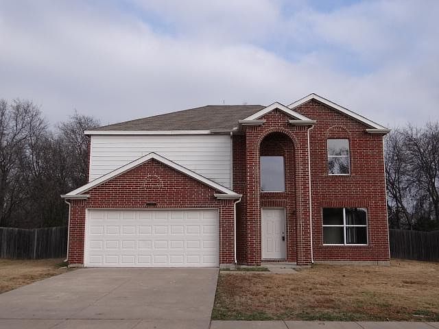 1st image of 1604 Langley Dr