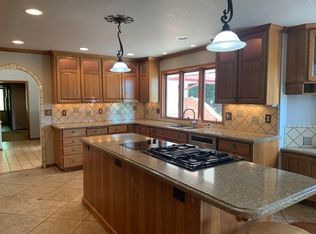 2366 Halverstick Rd, Lynden, WA 98264