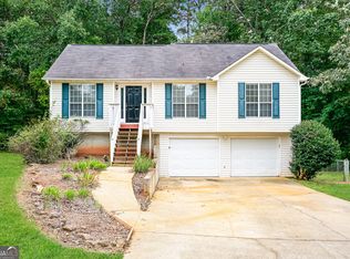 407 Victoria Place Dr, Locust Grove, GA 30248