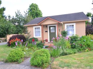 1214 W Walnut St, Centralia, WA 98531