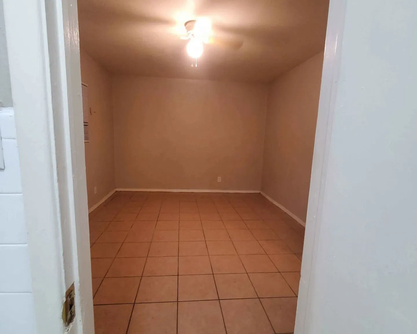 1 bed, 500 sqft, $650 — Photo 4