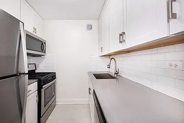 Rented by Living New York