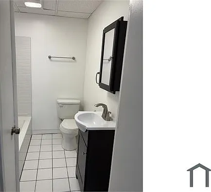 1422 Packer St #1 — Photo 2