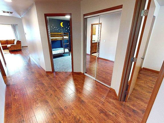4th image of 6206 E 7th Ln